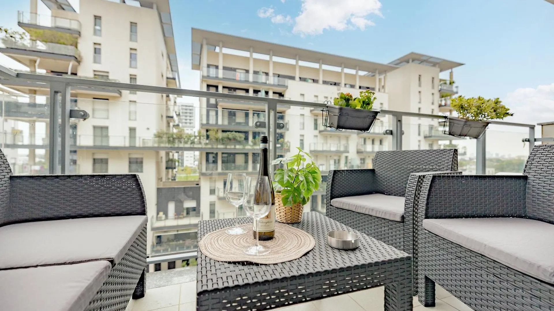 Skyline Milano-Terrazza E Box Auto Esclusivo Apartamento